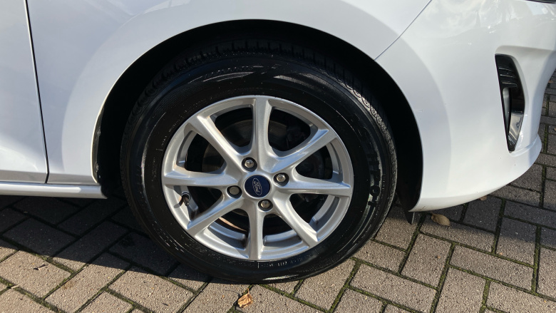 Ford Fiesta 1.0 EcoBoost Zetec 5dr Petrol Hatchback